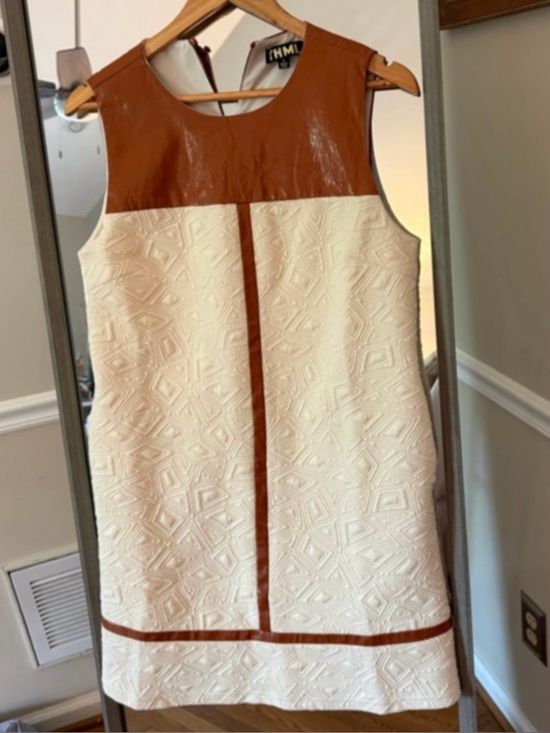 THML Dresses & Skirts - Women's THML White & Brown Sleeveless Dress S MIXED MEDIA TEXTURED MIDI-CREAM